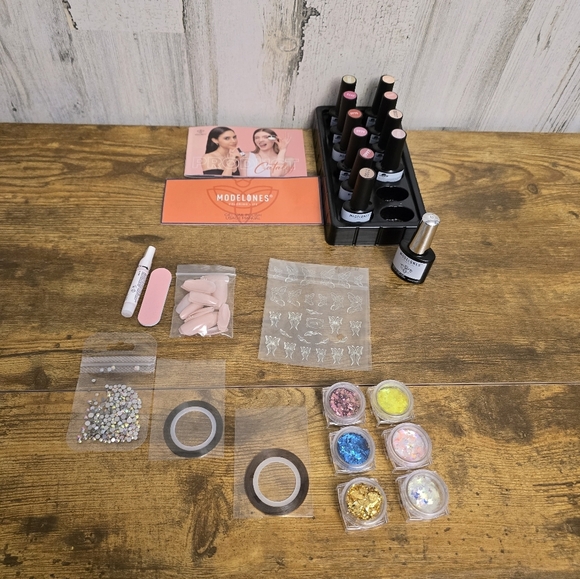 Modelones Nail Gel Polish Set - Multicolor - Picture 1 of 6